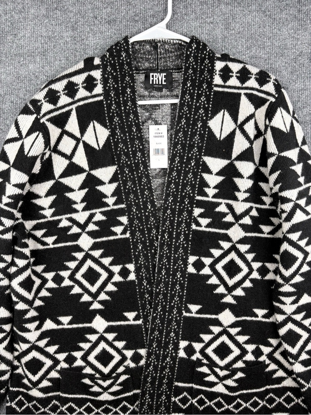 Frye Women’s L NWT Black White Southwestern Aztec Cardigan Open Front Boho Long